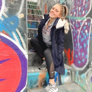 Meet your Posher, Kaitlyn